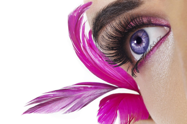 Eyelashes Makeup Application